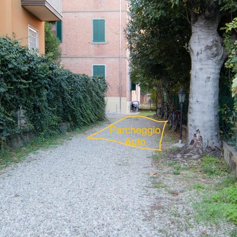 Bolognina Pop - Ambrogiohost Lejlighed Bologna Eksteriør billede